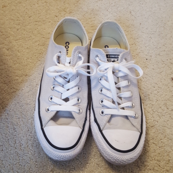light grey converse mens